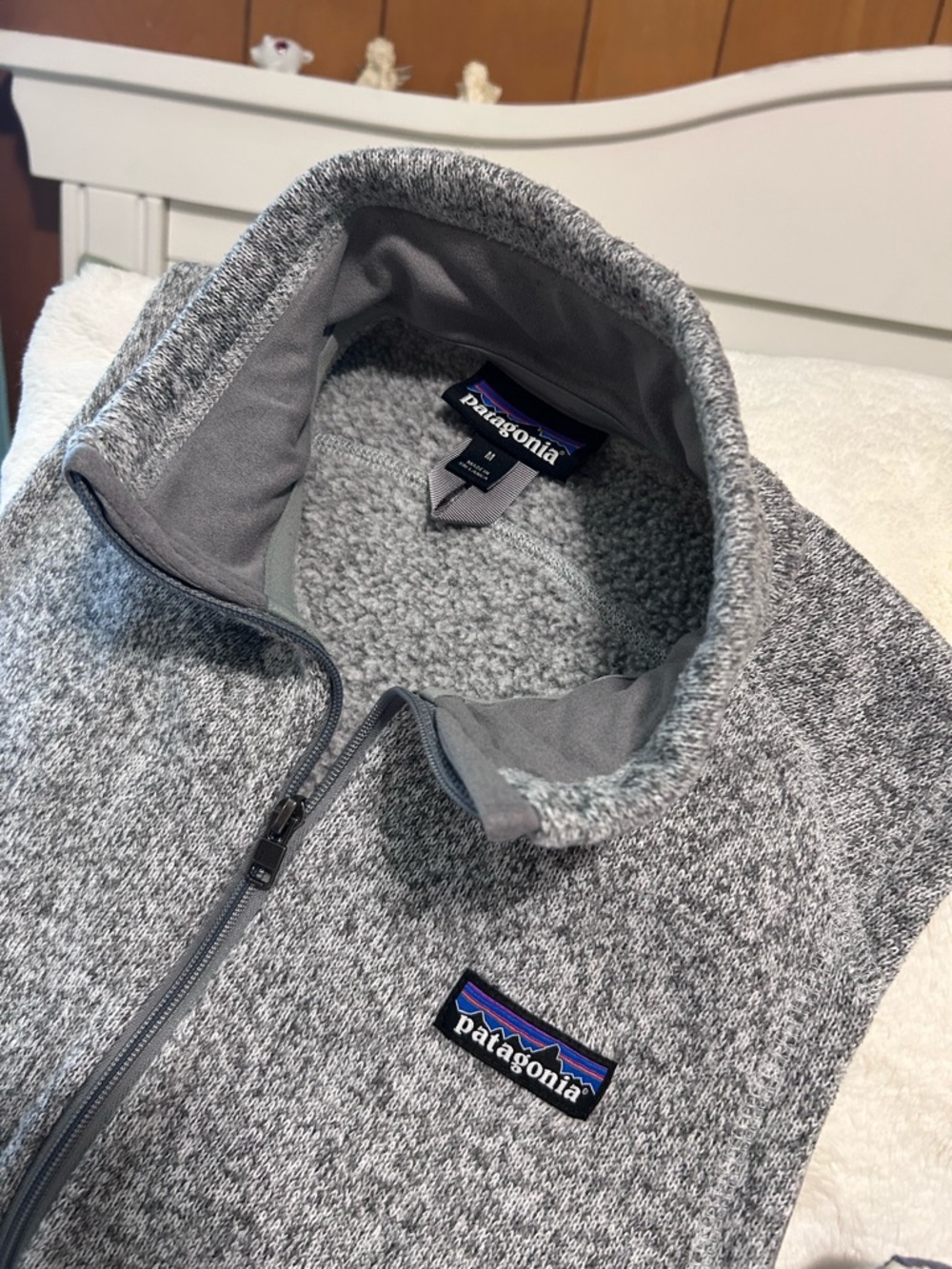 Patagonia Gray Better Sweater Fleece  Vest Woman’s size Medium - Picture 4 of 7